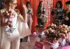Dunkin’ lovers tie the knot in Las Vegas with doughnut bouquets