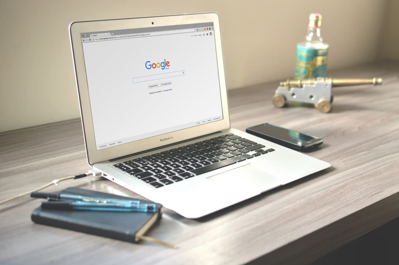 seo-senior-service-marketing-header-image
