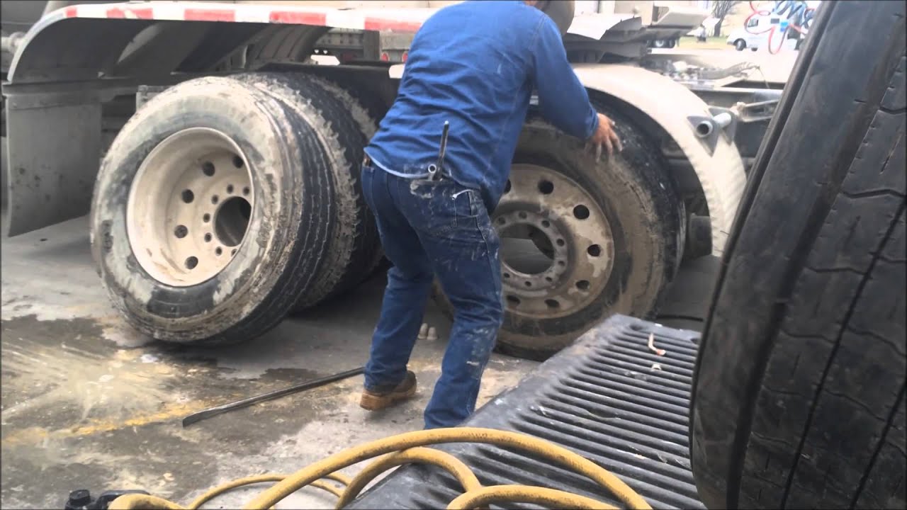 Semi Truck Roadside Service