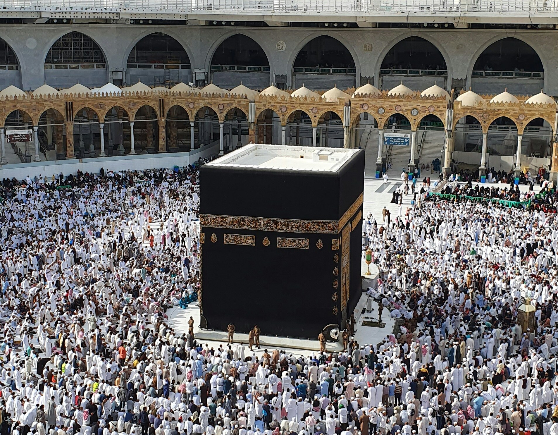 can-umrah-be-performed-on-behalf-of-a-deceased-loved-one